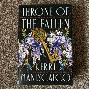 throne of the fallen by kerri maniscalco